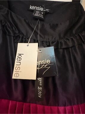 Vintage kensie Black to Berry Ombré Silk Pleated Top
